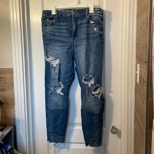 American Eagle Ripped Skinny Jeans